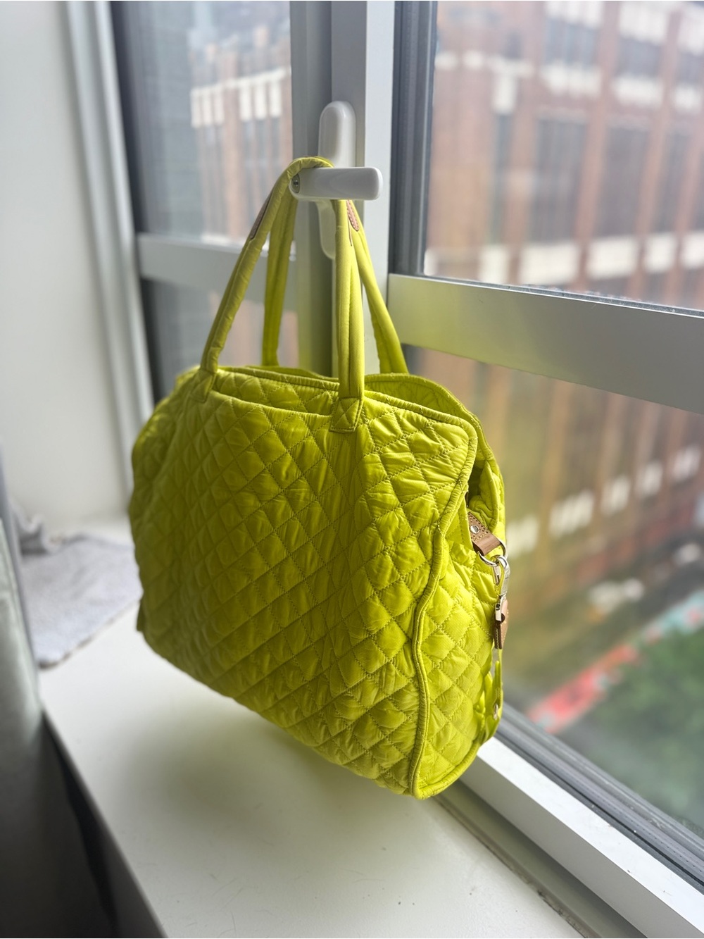 MZ Wallace Medium Box Tote in Neon Yellow / Chartreuse – Rare Discontinued Style - Picture 4 of 9